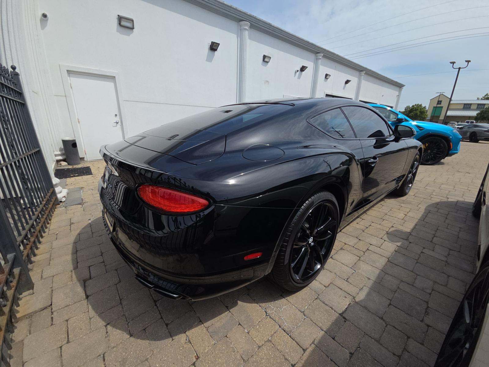 2024 Bentley Continental GT V8 AWD
