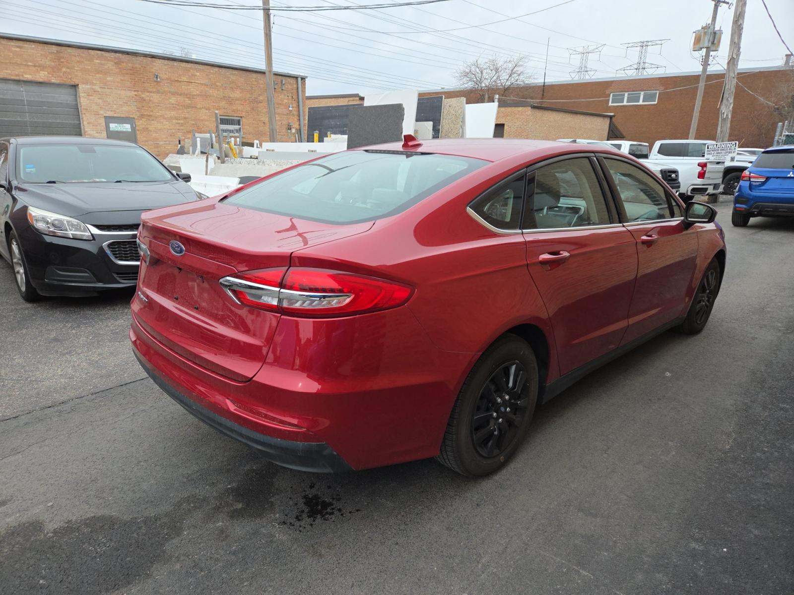 FORD FUSION - 3