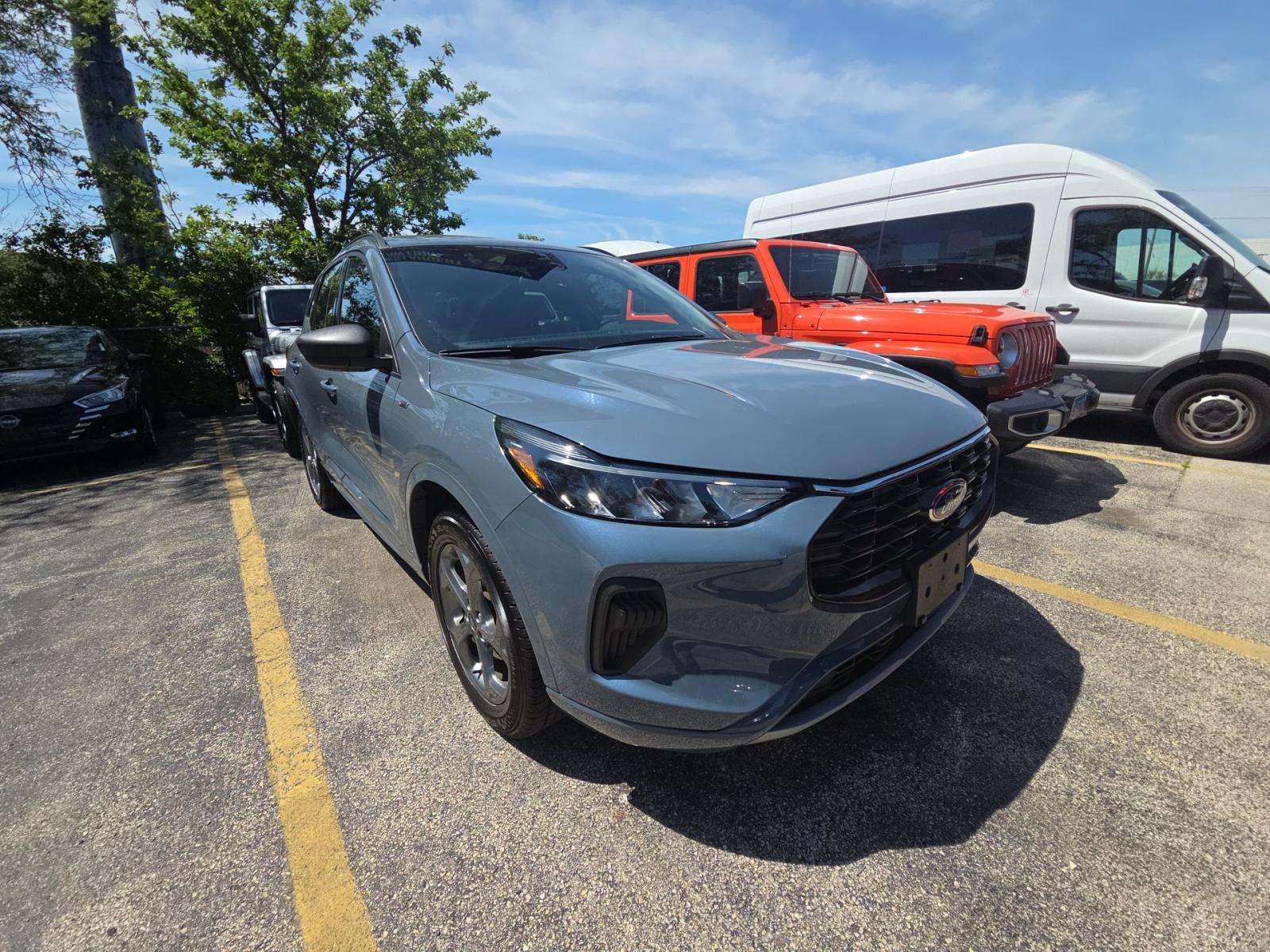 FORD ESCAPE - 4