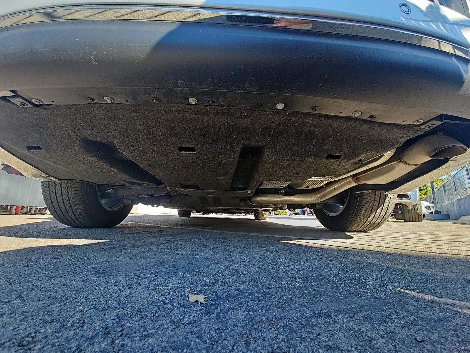 2022 Chrysler Pacifica Hybrid Limited FWD