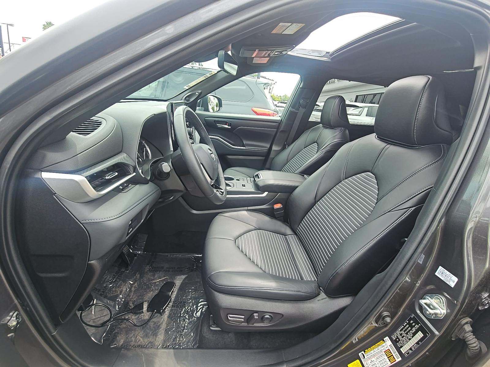 2022 Toyota Highlander XSE FWD