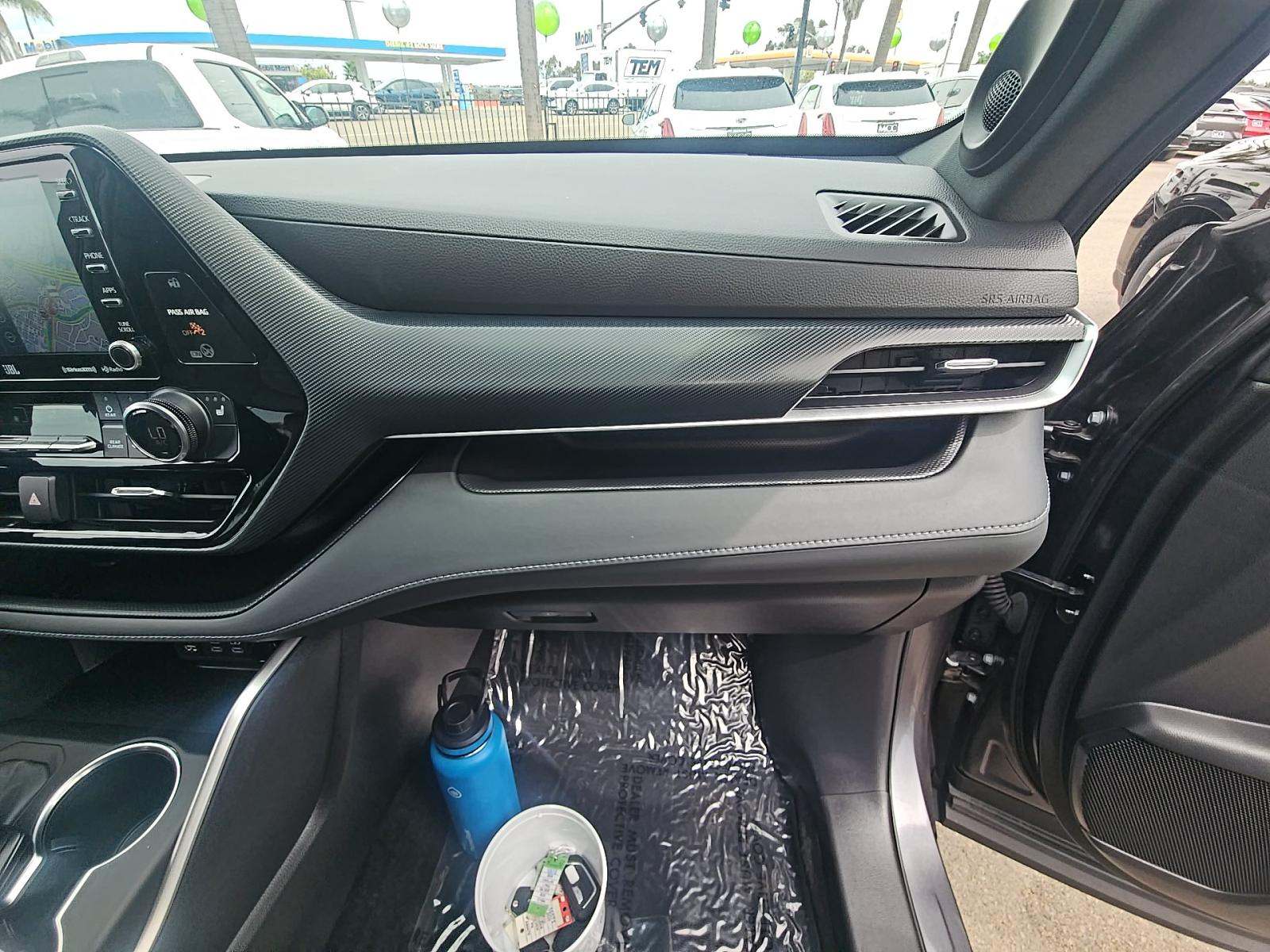 2022 Toyota Highlander XSE FWD