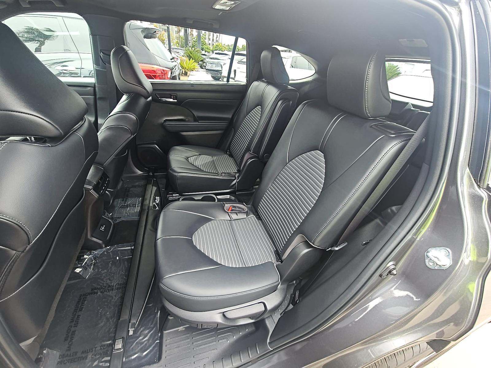 2022 Toyota Highlander XSE FWD