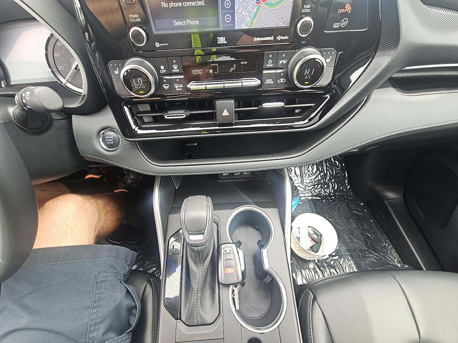 2022 Toyota Highlander XSE FWD