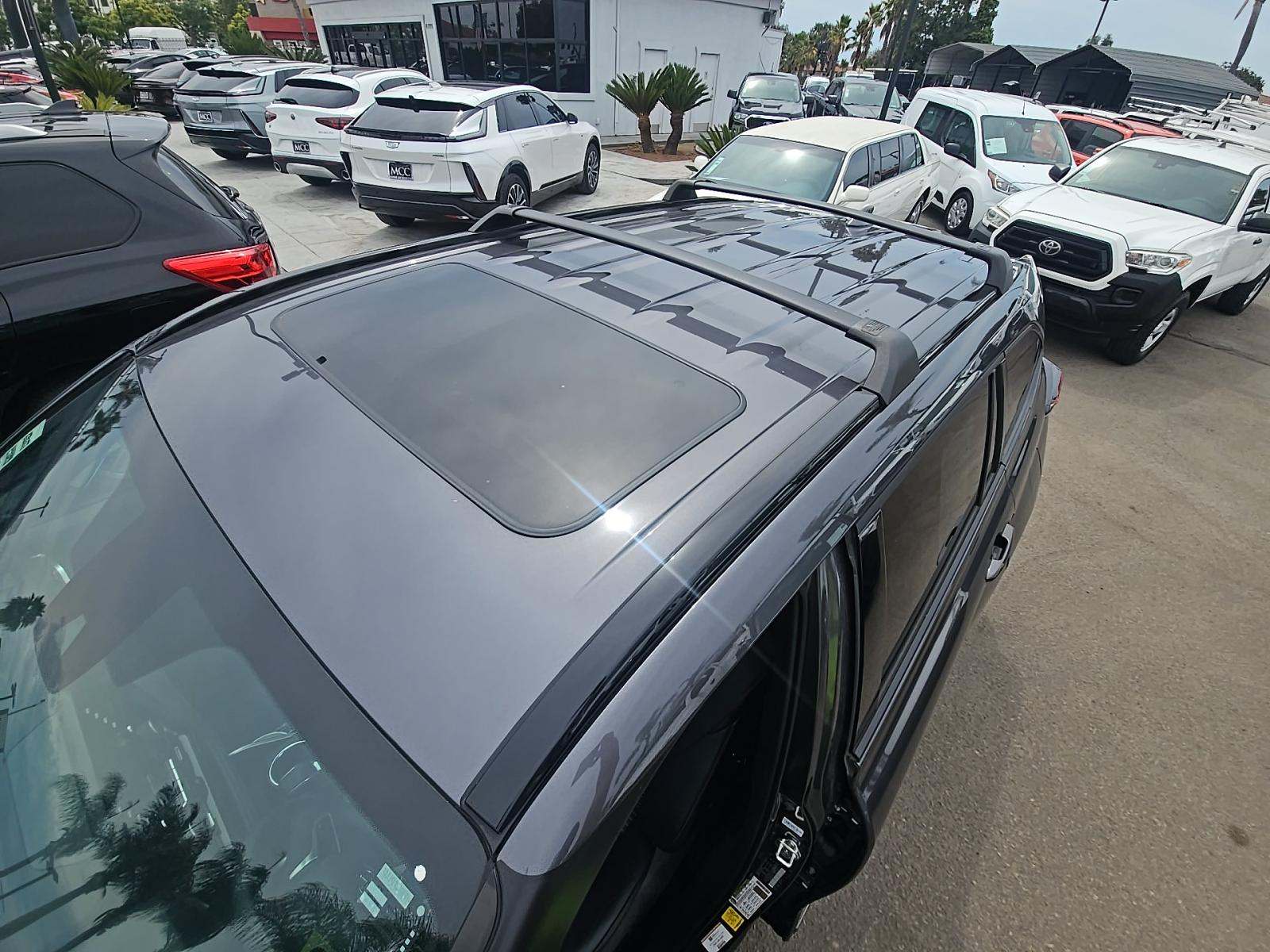 2022 Toyota Highlander XSE FWD