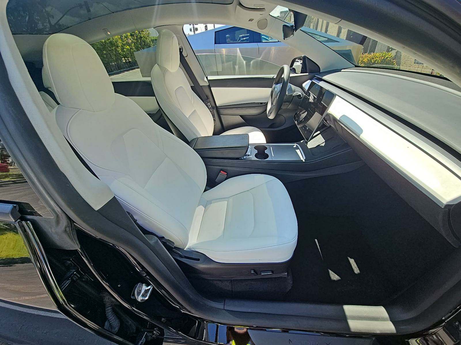 2022 Tesla Model Y Long Range AWD