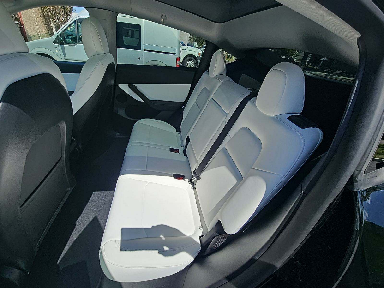 2022 Tesla Model Y Long Range AWD