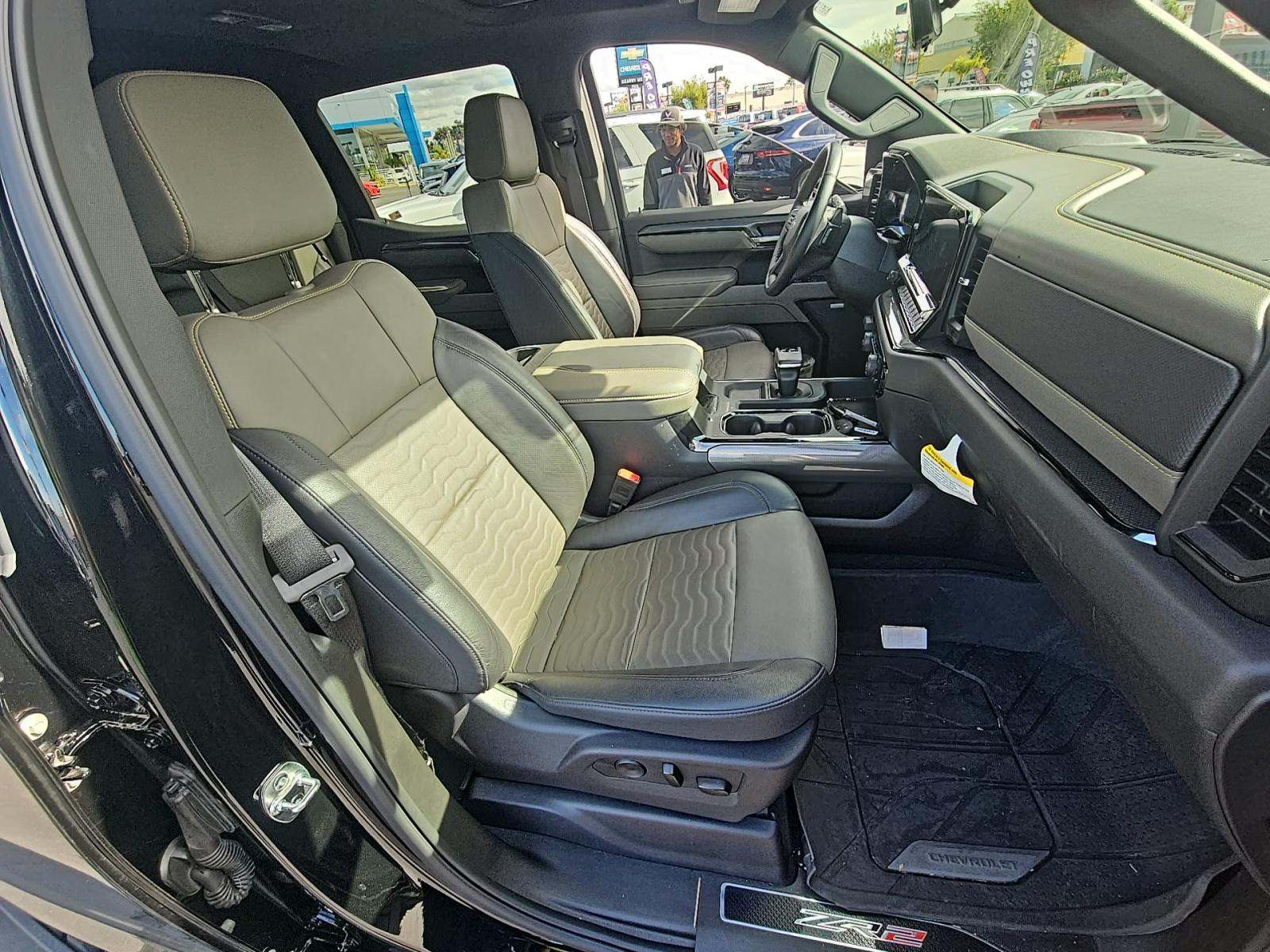 2025 Chevrolet Silverado 1500 ZR2 AWD