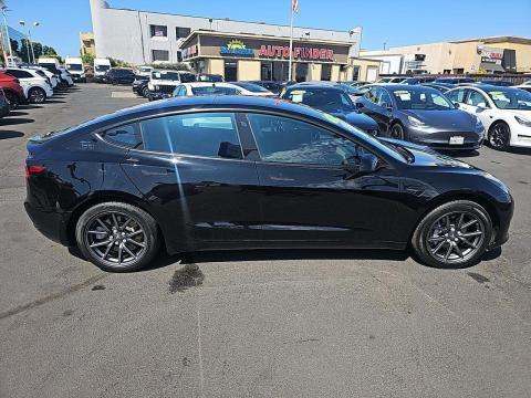 2018 Tesla Model 3 Long Range RWD