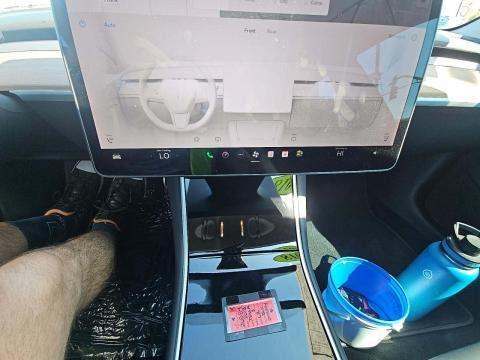 2018 Tesla Model 3 Long Range RWD