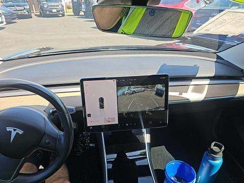 2018 Tesla Model 3 Long Range RWD