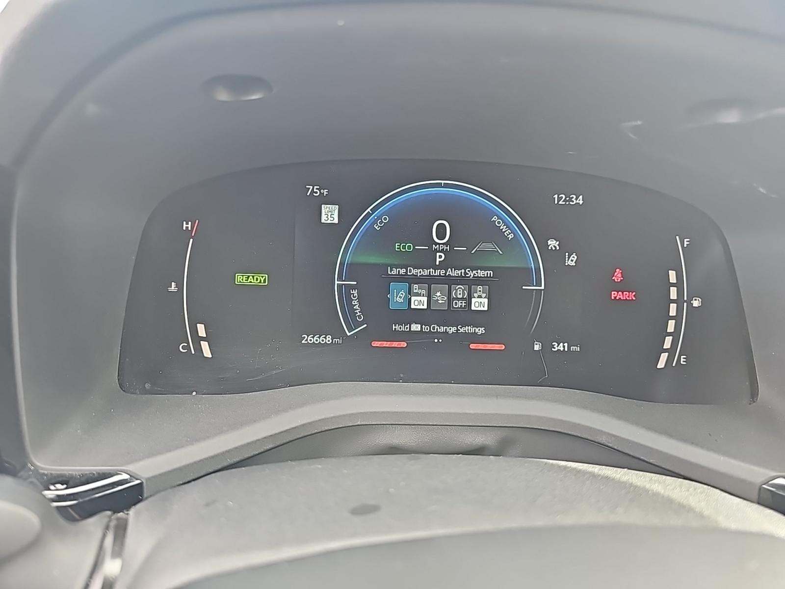 2025 Toyota Camry LE FWD