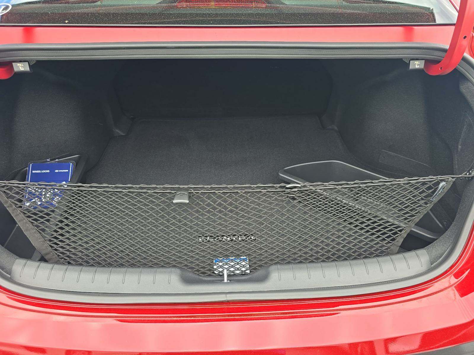 2025 Hyundai Elantra SEL Sport FWD