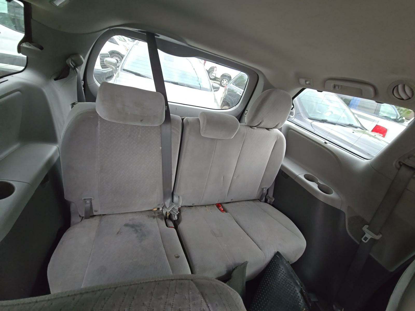 2017 Toyota Sienna LE FWD