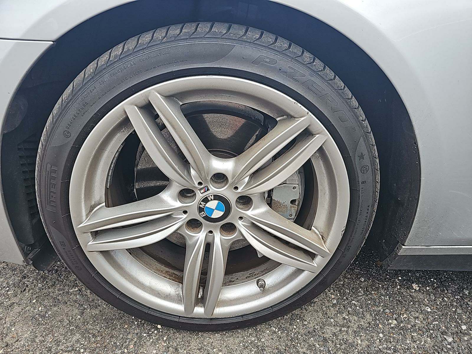 BMW 5 Series Sedan 550i M SPORT LINE снимка BMW 5 Series Sedan 550i M SPORT LINE