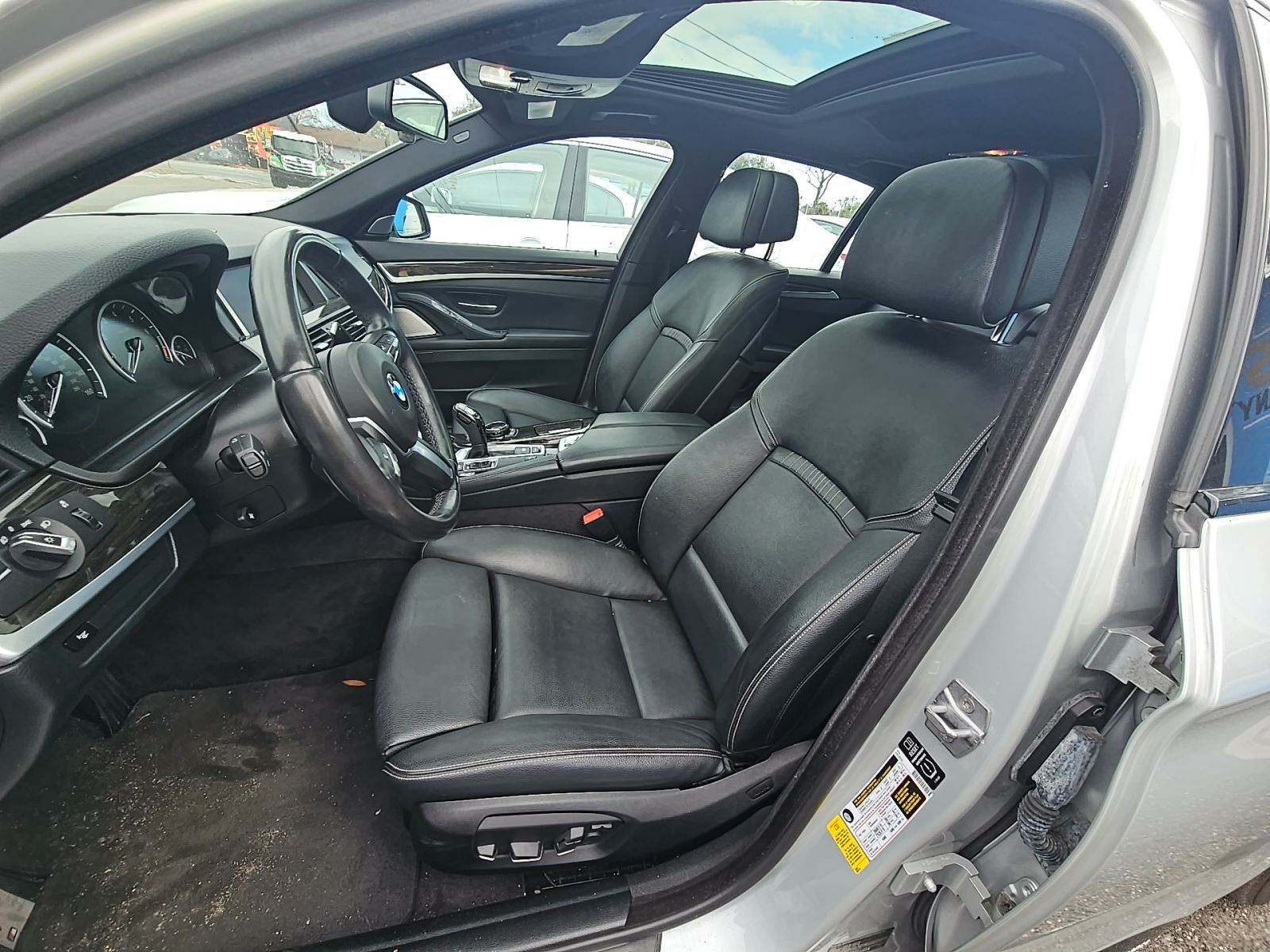BMW 5 Series Sedan 550i M SPORT LINE снимка BMW 5 Series Sedan 550i M SPORT LINE