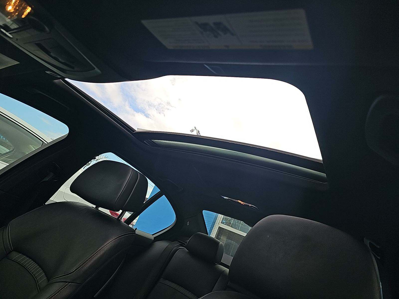 BMW 5 Series Sedan 550i M SPORT LINE снимка BMW 5 Series Sedan 550i M SPORT LINE