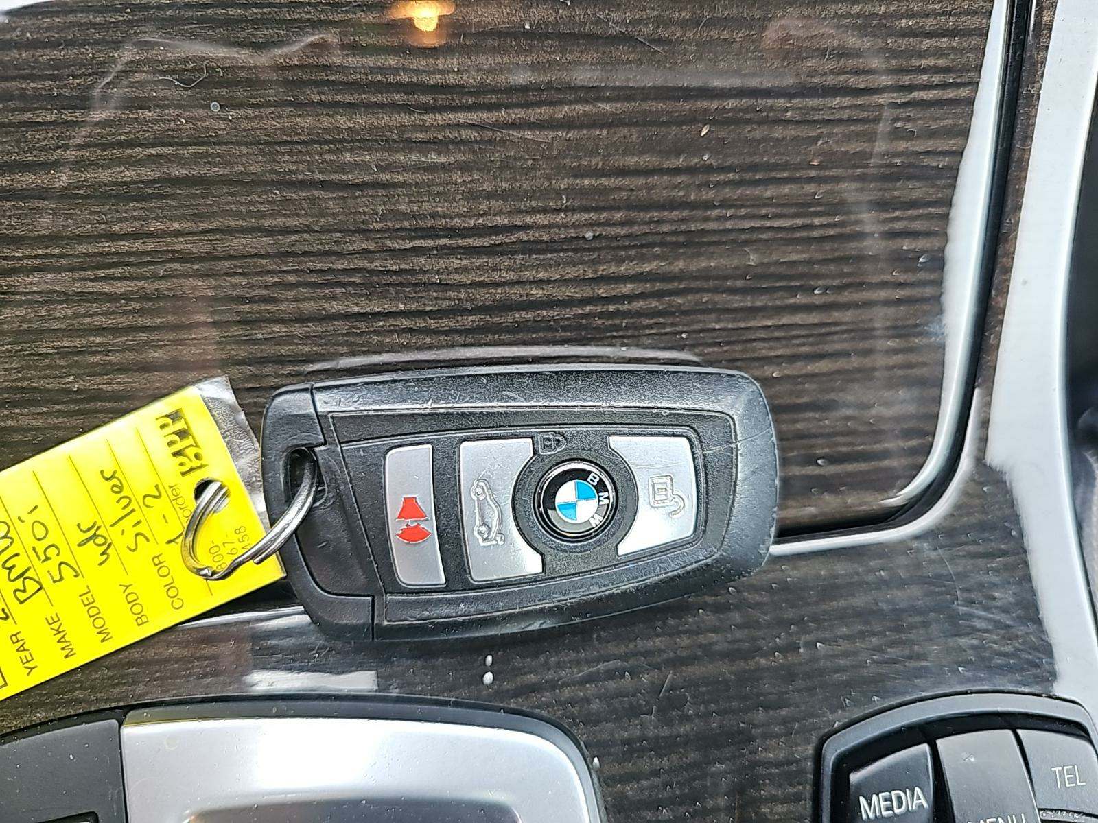 BMW 5 Series Sedan 550i M SPORT LINE снимка BMW 5 Series Sedan 550i M SPORT LINE