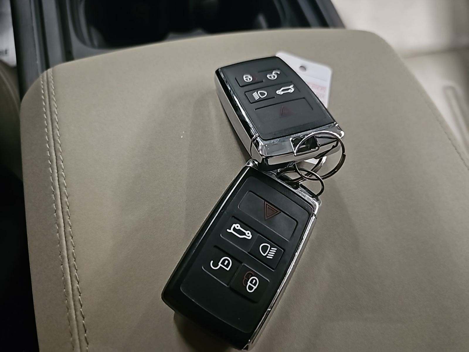 2020 Land Rover Defender 110 S AWD