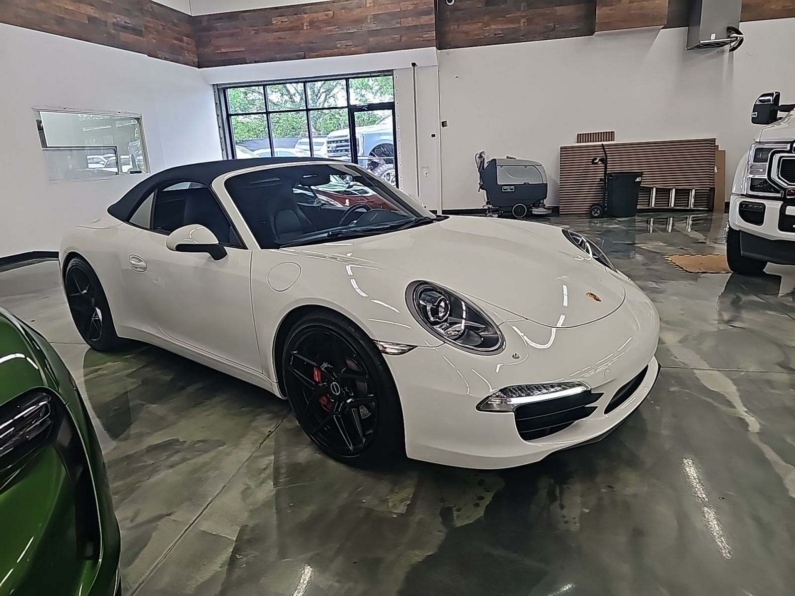 2014 Porsche 911 Carrera S RWD