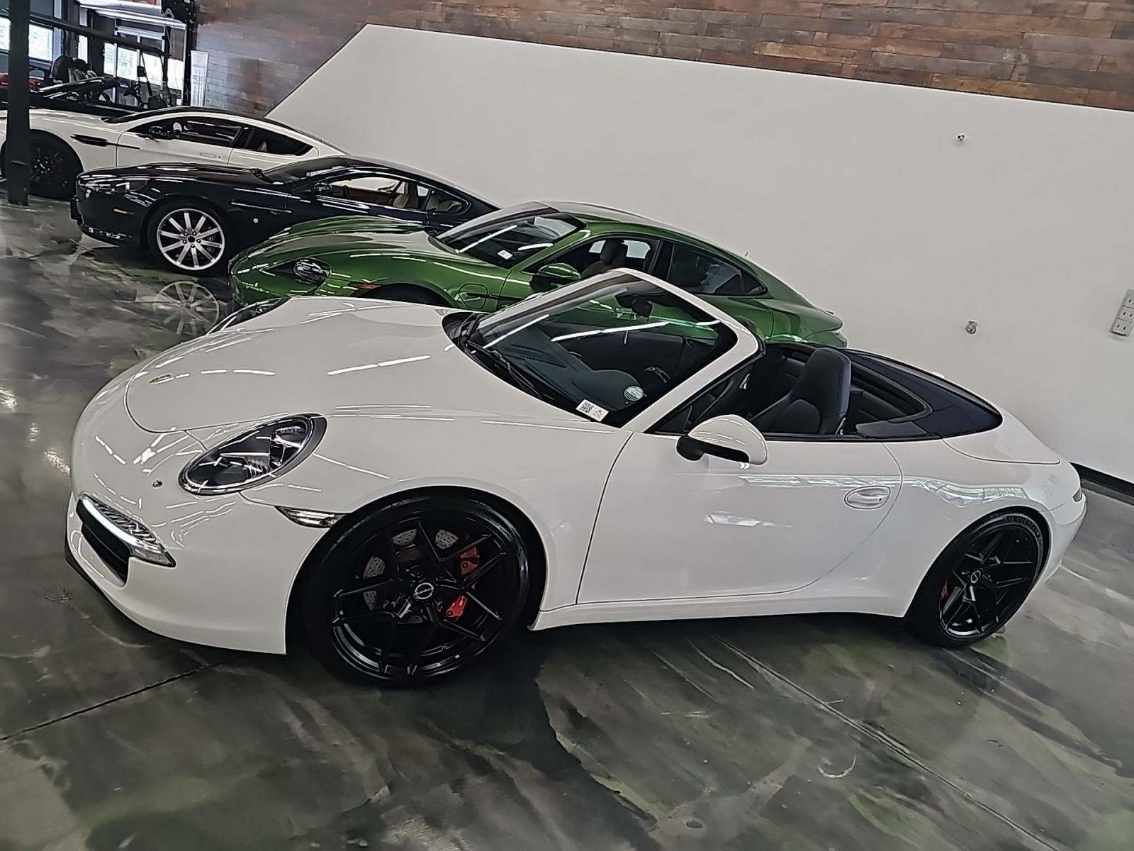 2014 Porsche 911 Carrera S RWD