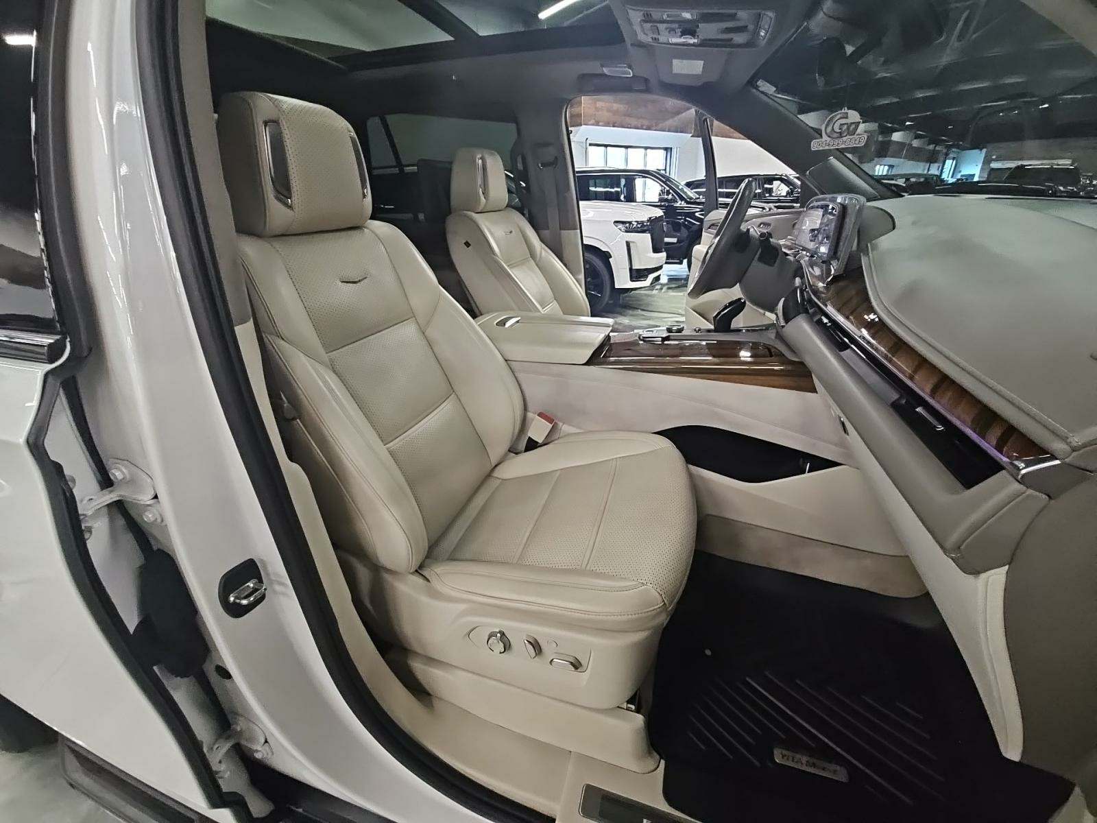 2021 Cadillac Escalade Sport Platinum AWD