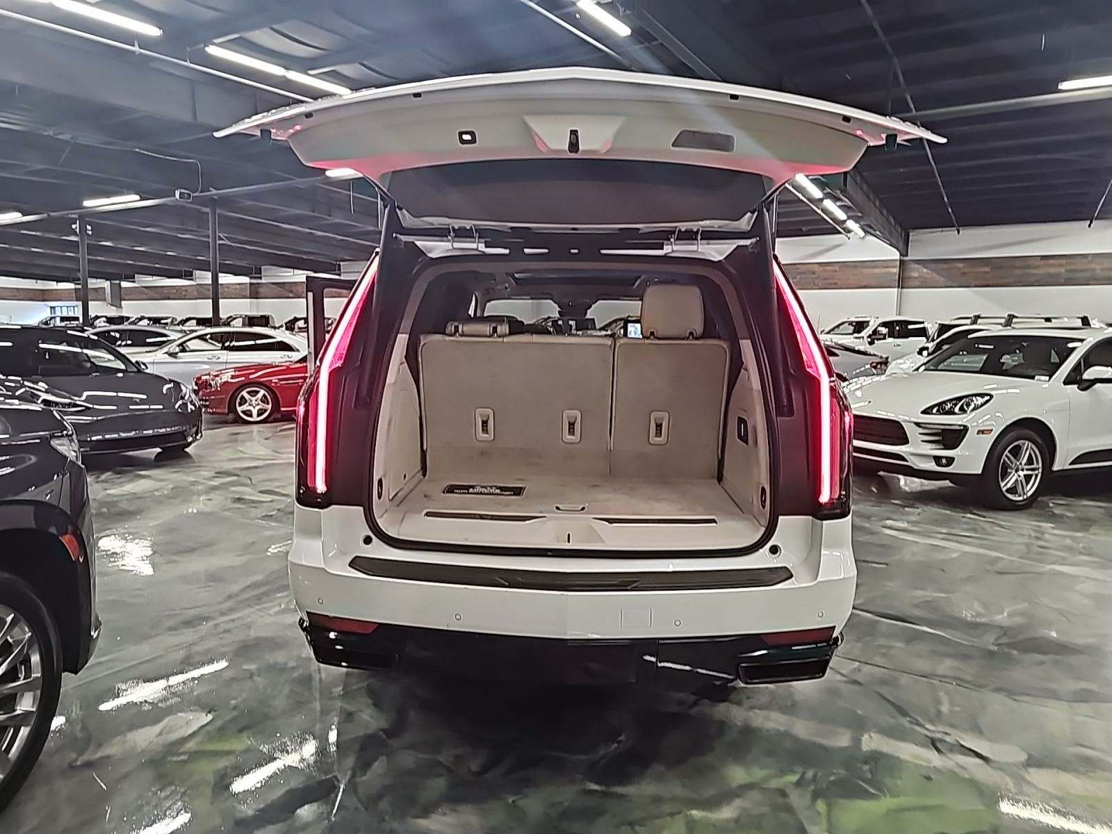 2021 Cadillac Escalade Sport Platinum AWD