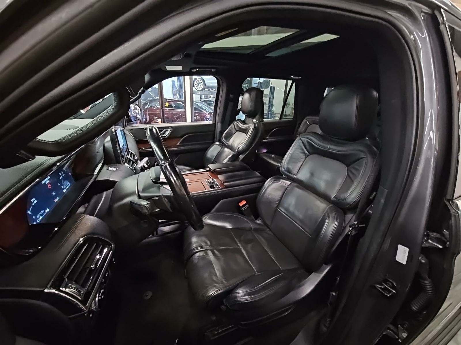 2021 Lincoln Navigator L Reserve RWD