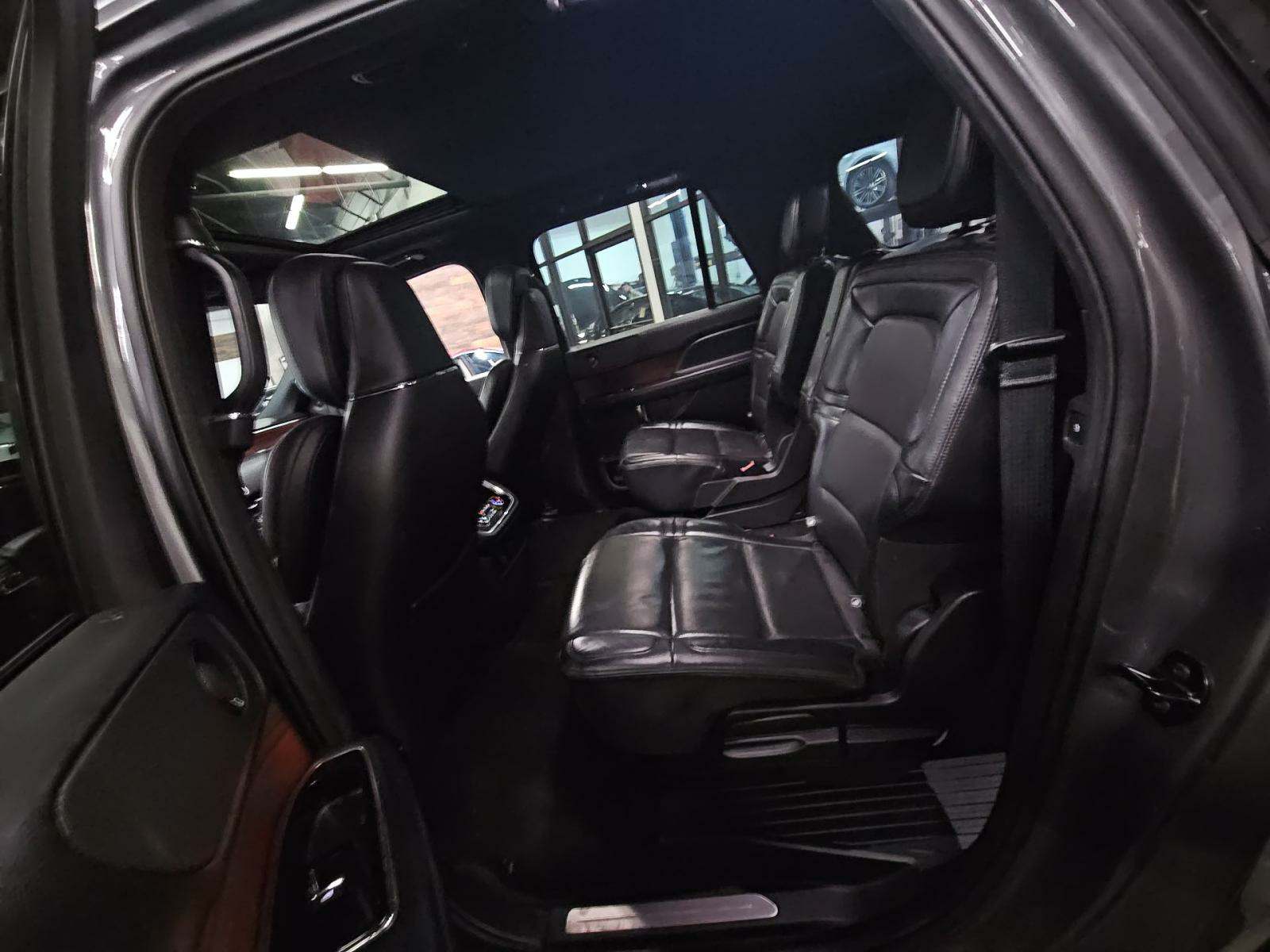 2021 Lincoln Navigator L Reserve RWD