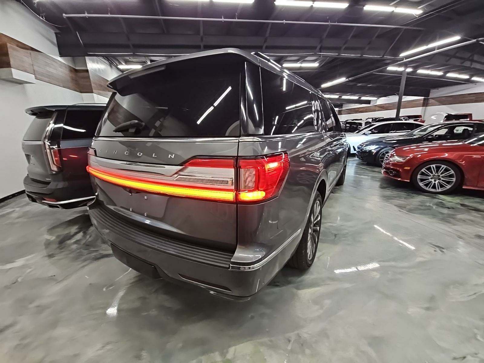 2021 Lincoln Navigator L Reserve RWD