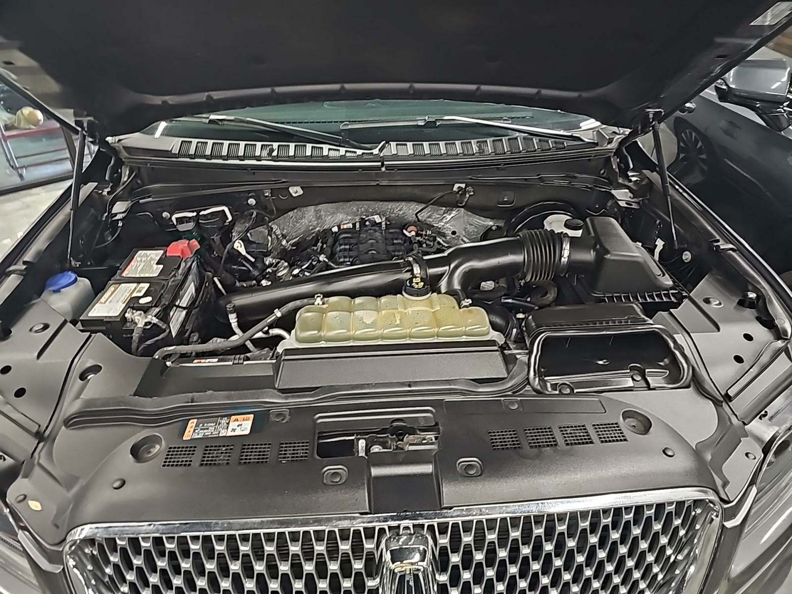 2021 Lincoln Navigator L Reserve RWD