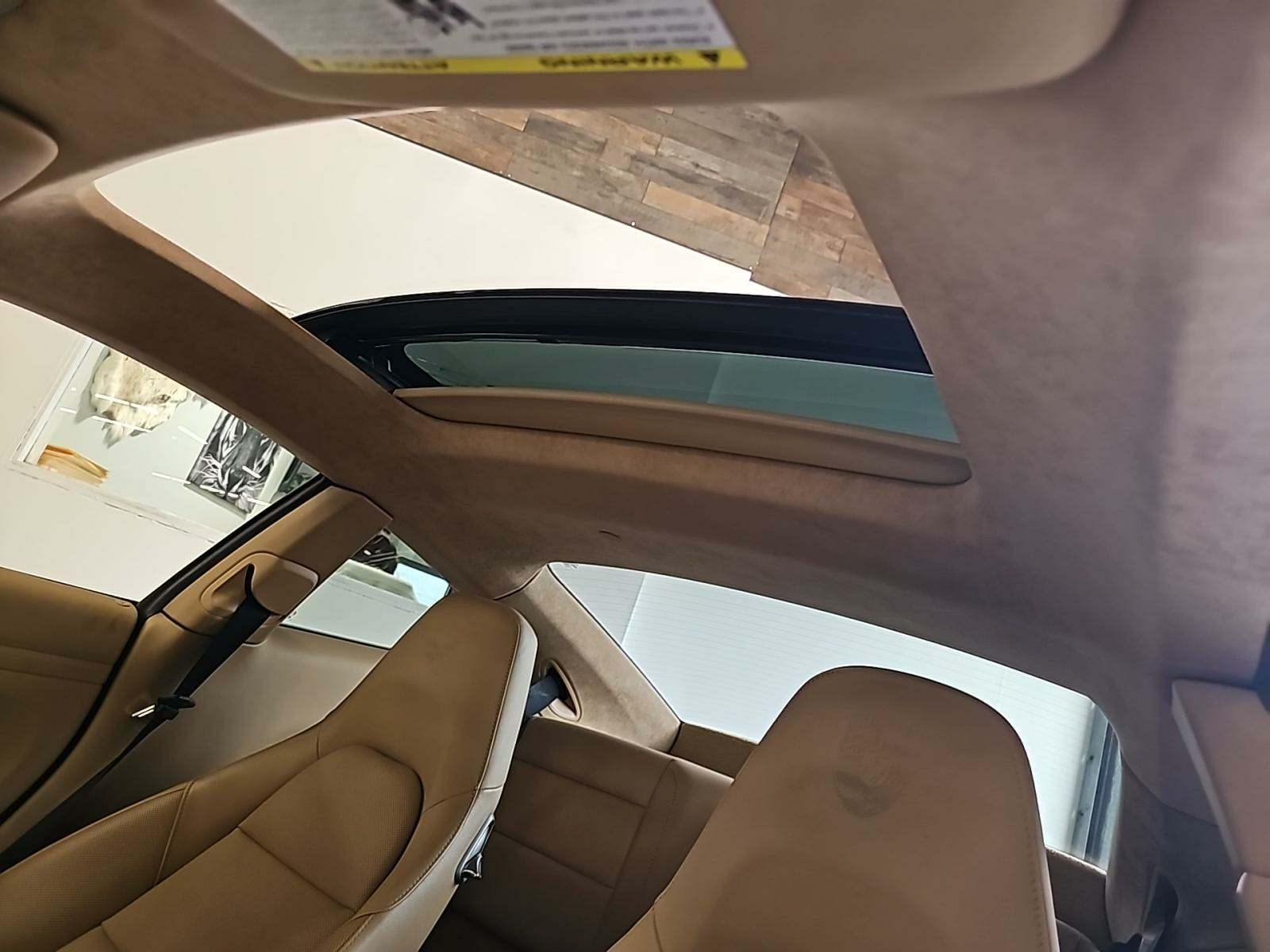 2017 Porsche 911 Carrera RWD