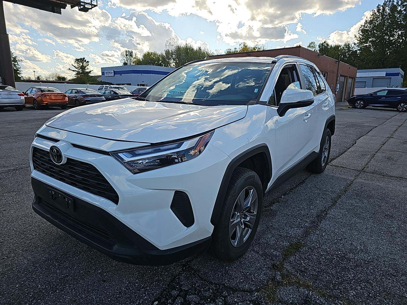 2024 Toyota RAV4 XLE AWD