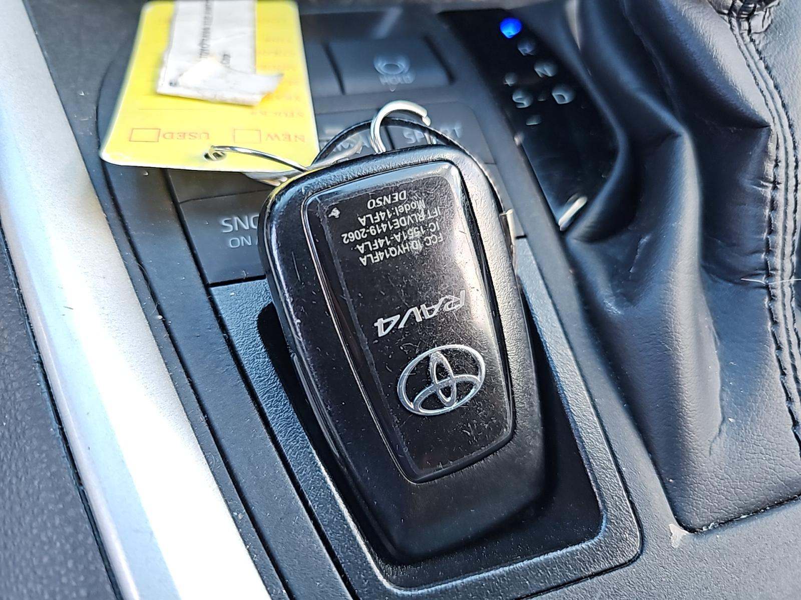 2024 Toyota RAV4 XLE AWD