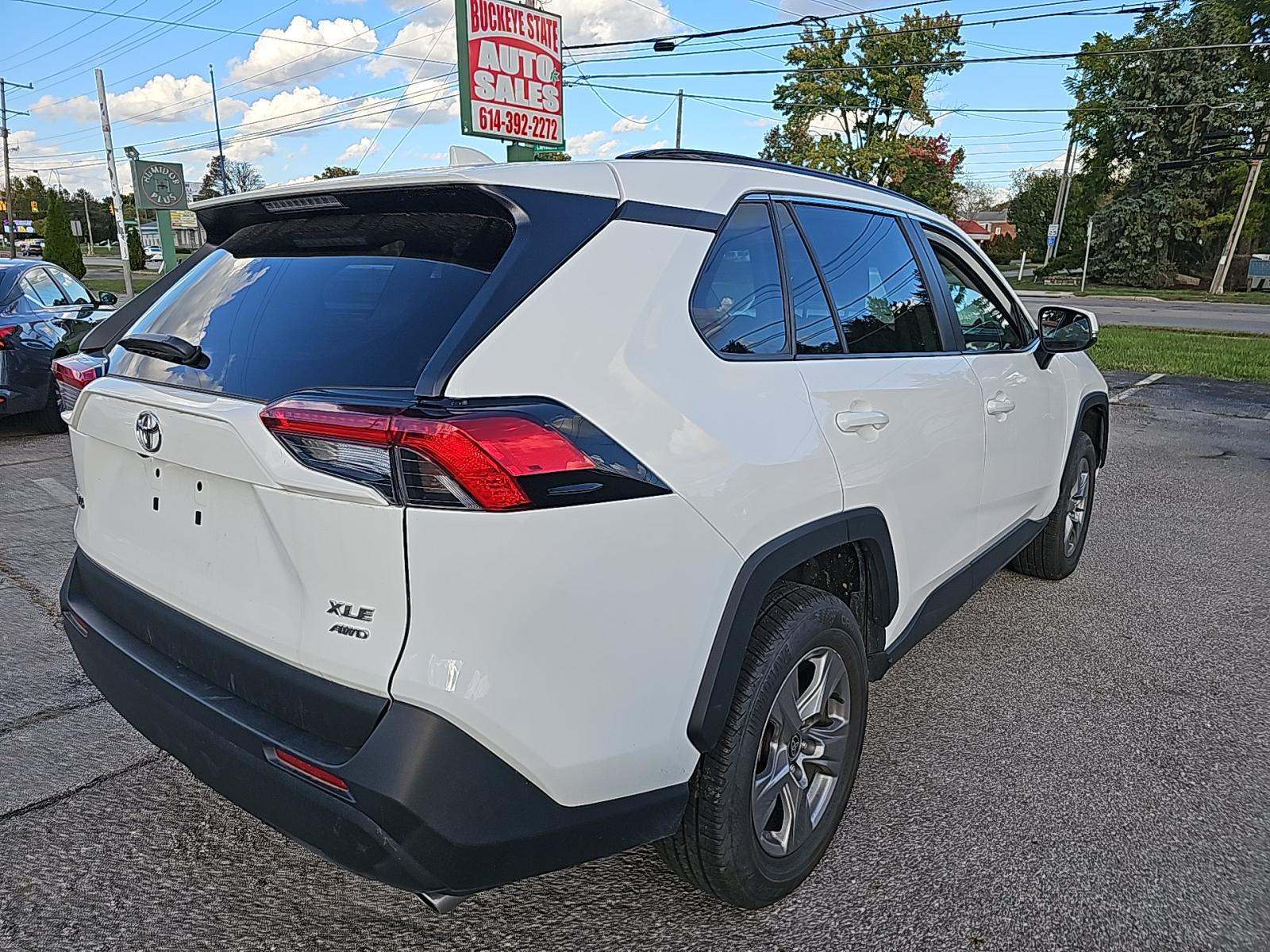2024 Toyota RAV4 XLE AWD