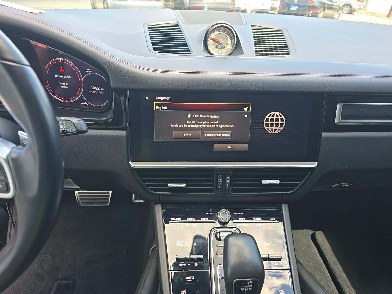 PORSCHE CAYENNE - 6