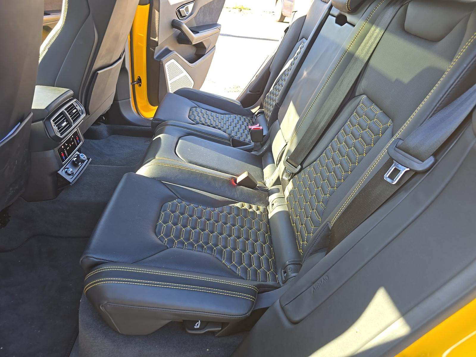 2019 Lamborghini Urus Base AWD