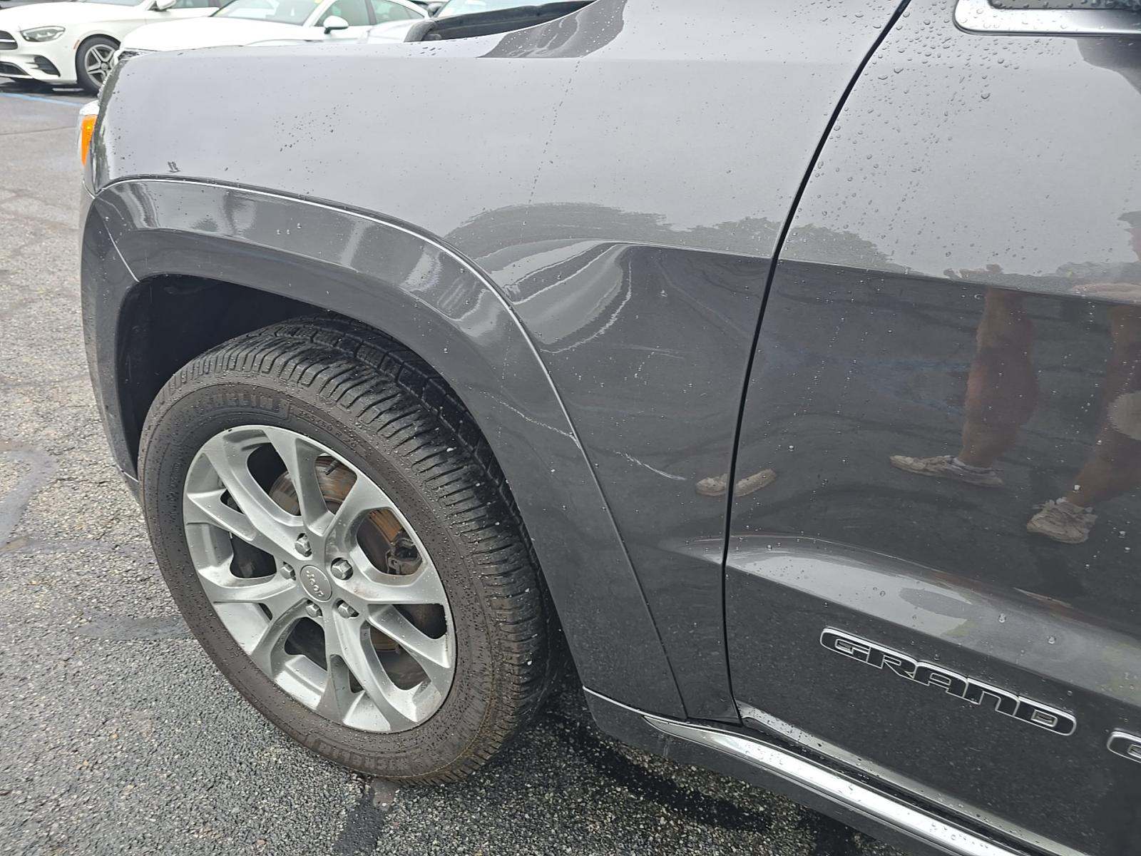 2019 Jeep Grand Cherokee Summit AWD