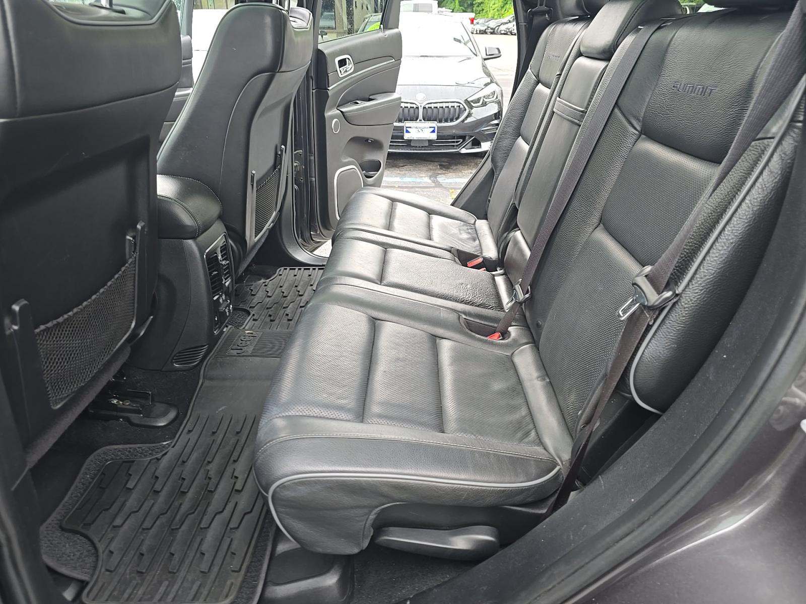 2019 Jeep Grand Cherokee Summit AWD