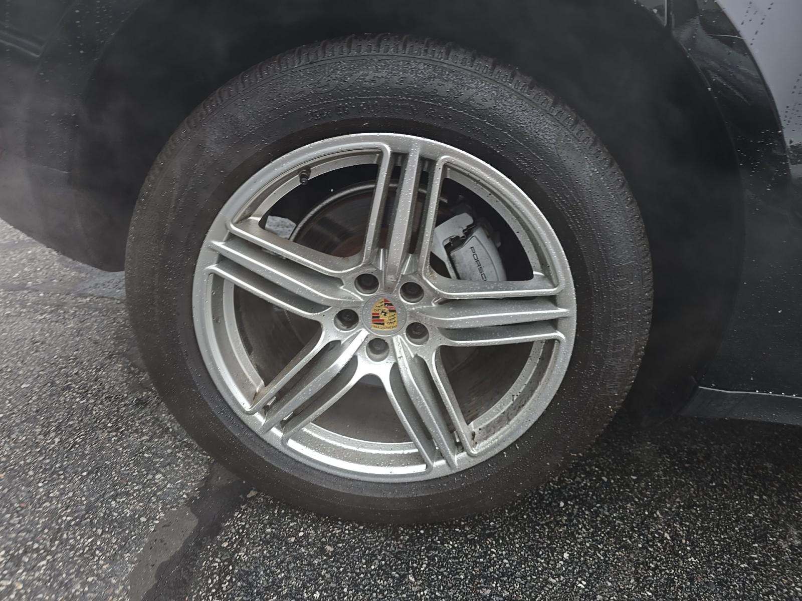 2015 Porsche Macan S AWD