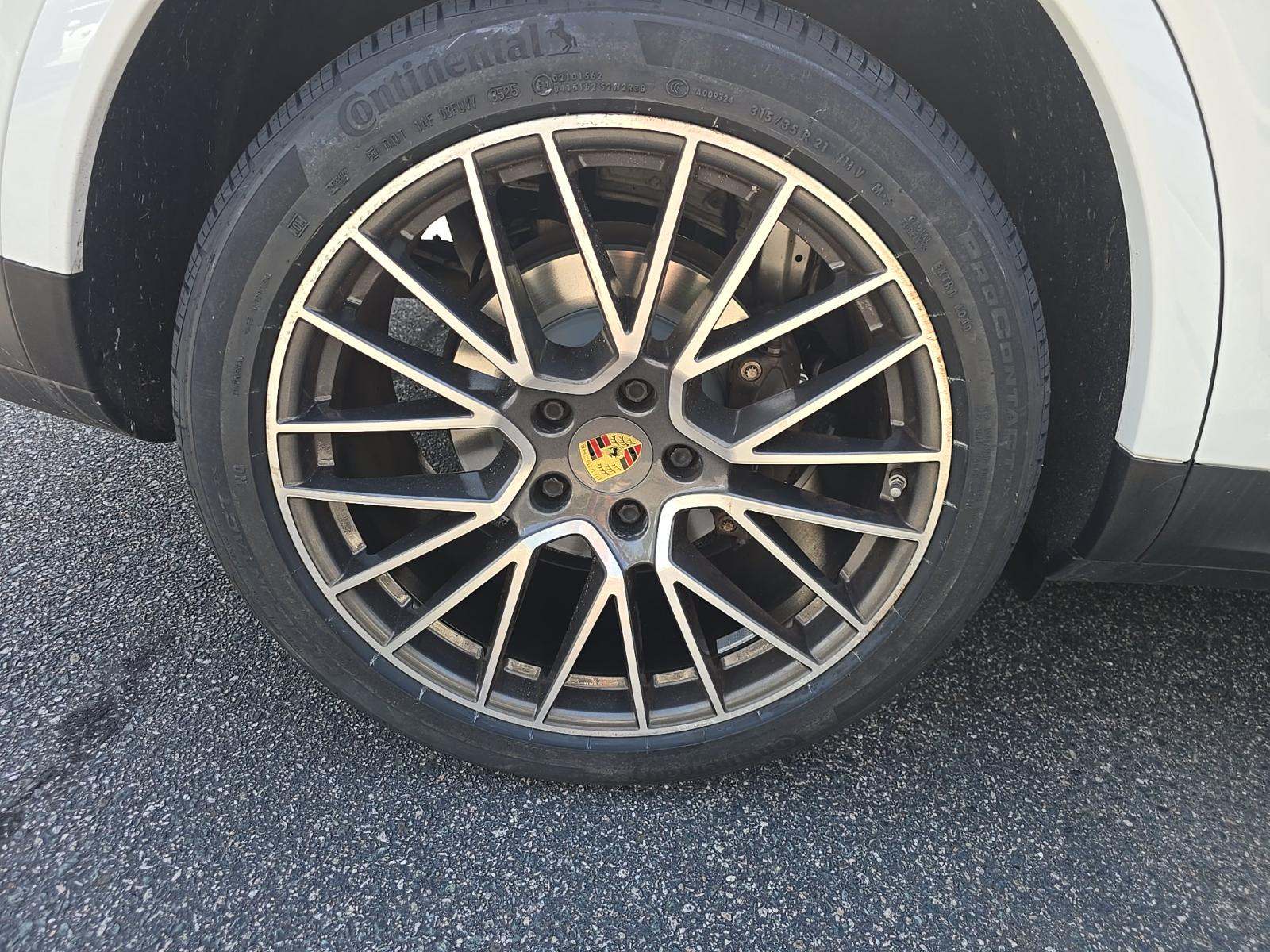 2022 Porsche Cayenne Base AWD