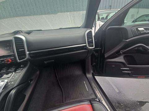 2016 Porsche Cayenne GTS AWD