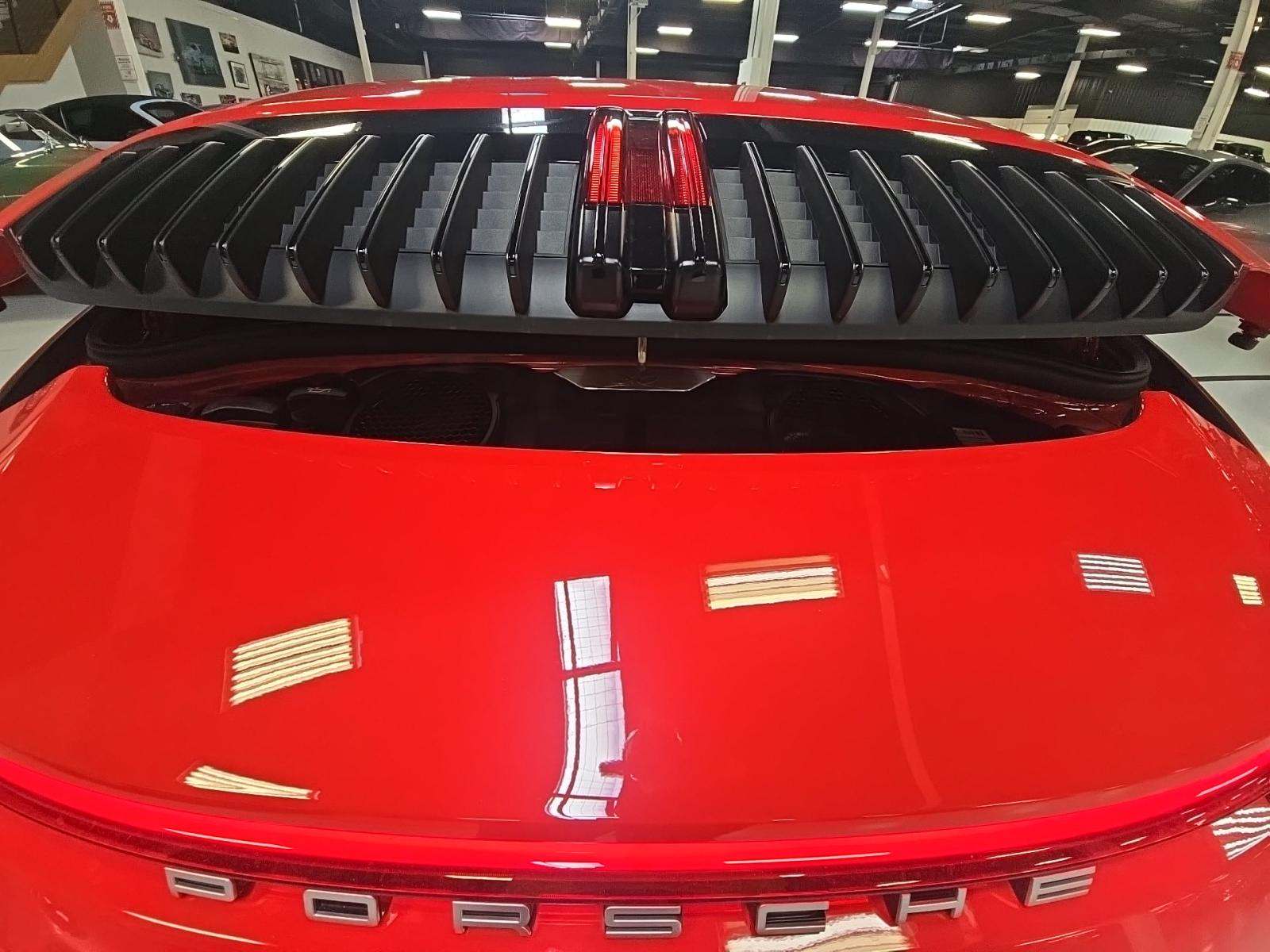 2024 Porsche 911 Carrera RWD