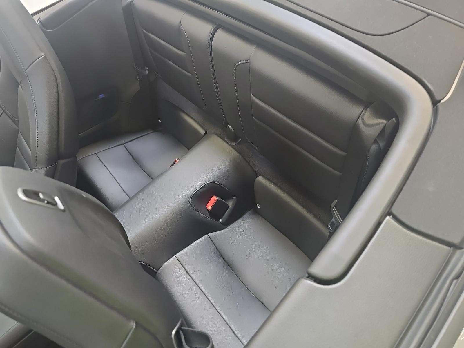 2022 Porsche 911 Carrera RWD