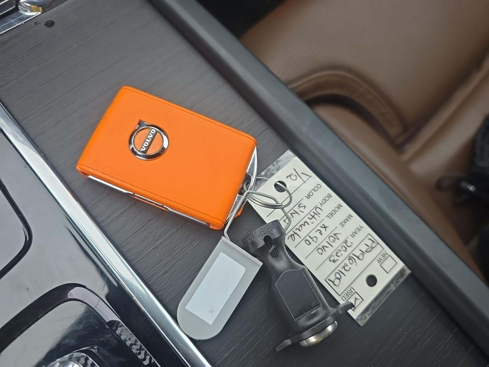 2023 Volvo XC90 Recharge T8 Ultimate AWD