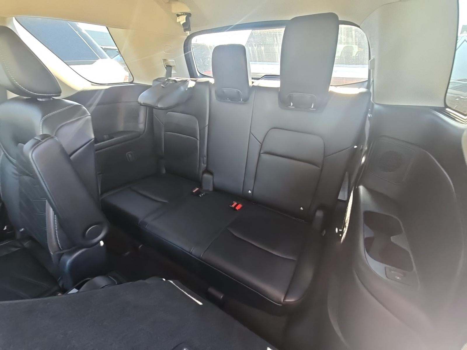 2023 Nissan Pathfinder Platinum AWD