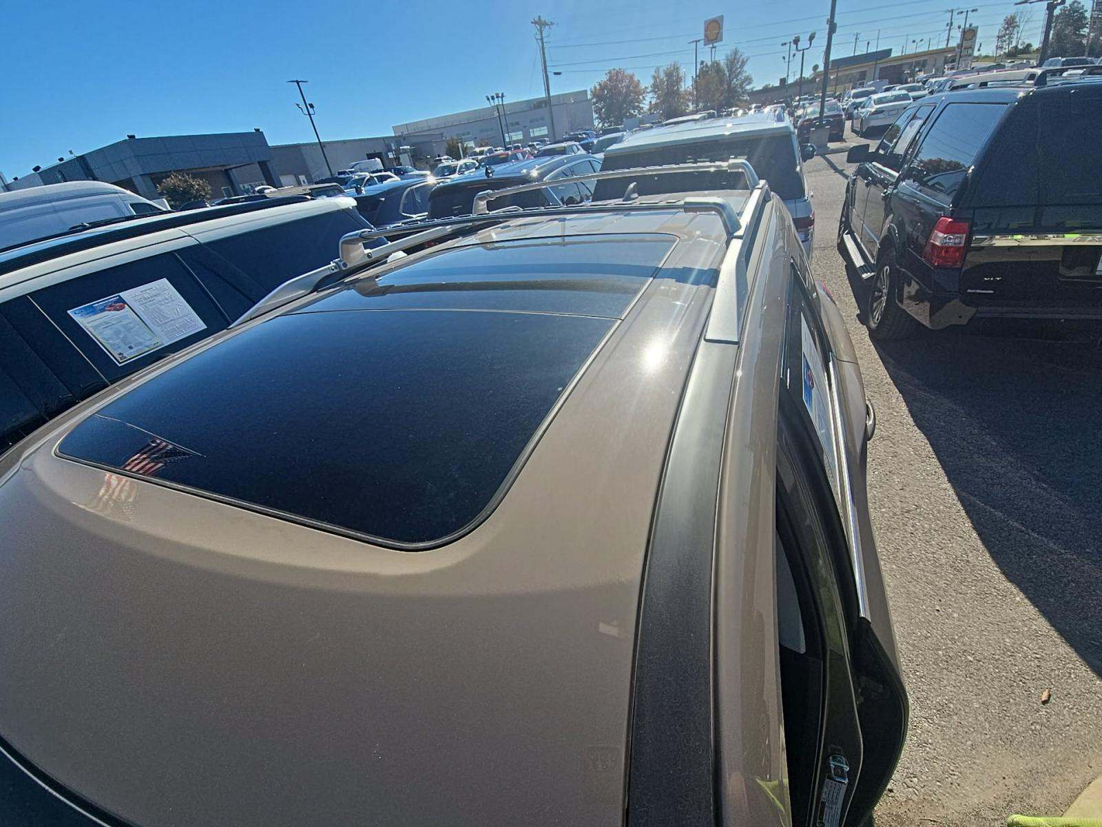 2023 Nissan Pathfinder Platinum AWD