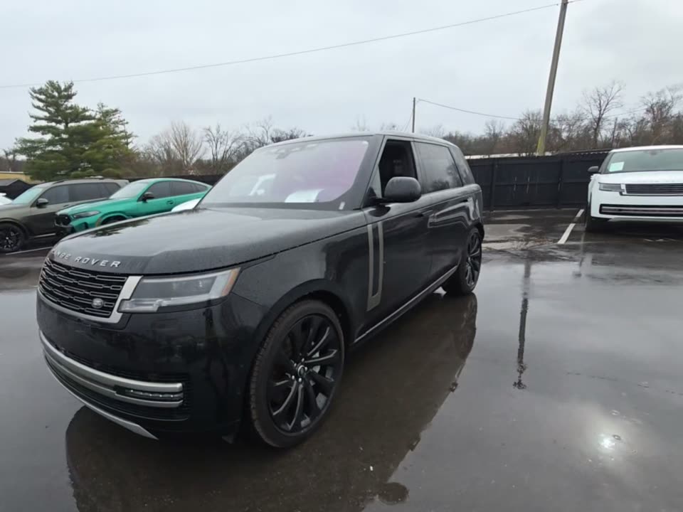 2023 Land Rover Range Rover SE LWB AWD