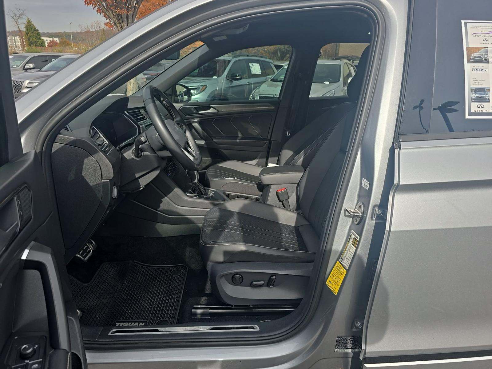 2023 Volkswagen Tiguan 2.0T SE R-Line Black FWD