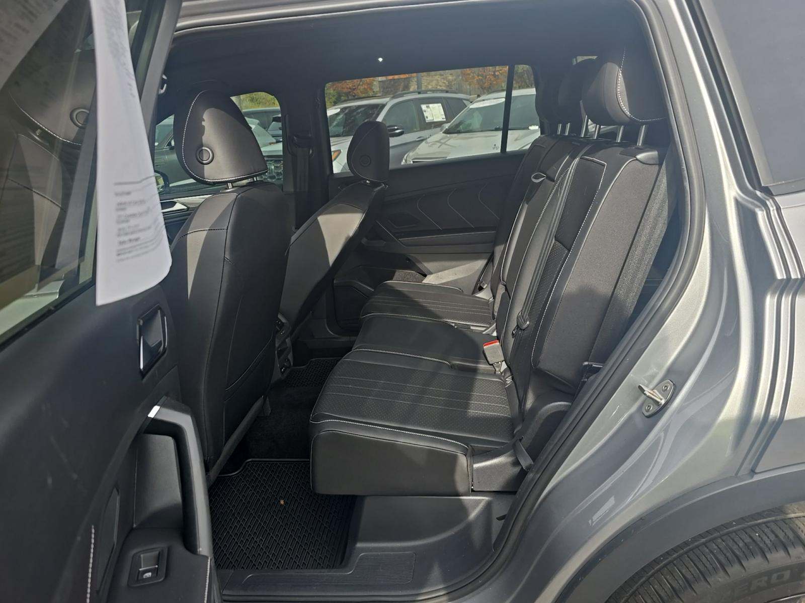 2023 Volkswagen Tiguan 2.0T SE R-Line Black FWD